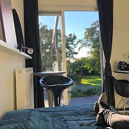 't Pakhuis Bed & Breakfast 4*