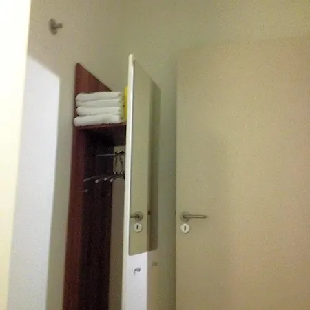 Bed & Breakfast 't Pakhuis 4*