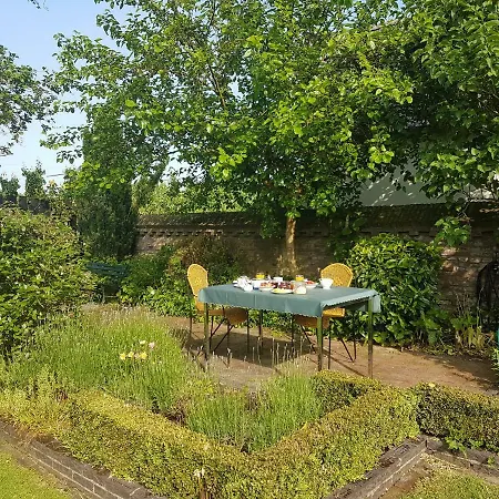 Bed & Breakfast 't Pakhuis Meteren