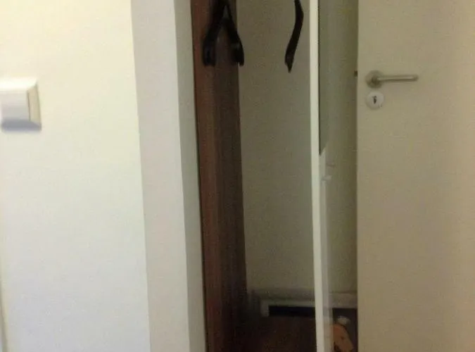 't Pakhuis Bed and Breakfast 4*