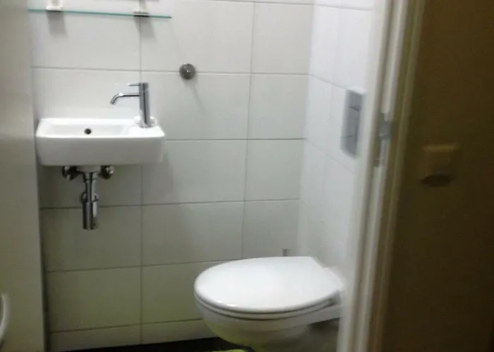 't Pakhuis Bed and Breakfast 4*