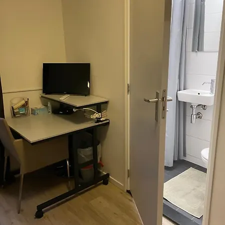 't Pakhuis Couette-café *
