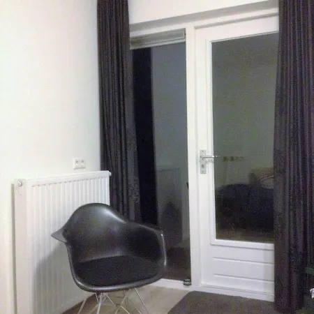 't Pakhuis Bed & Breakfast 4*